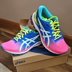 NWT! ASICS Women's Running Shoes